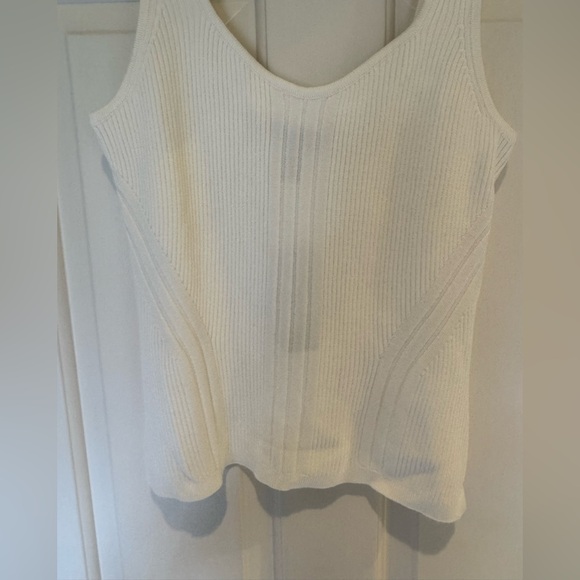 NWT White House Black Market Ribbed Knit Sweater Tank | Sz M - Picture 5 of 10